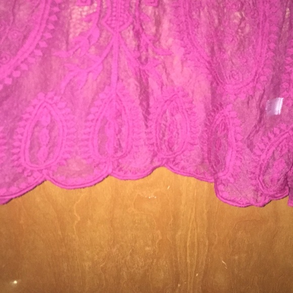 2X 18/20W Beet Red Embroidered Mesh Tunic - Picture 6 of 9